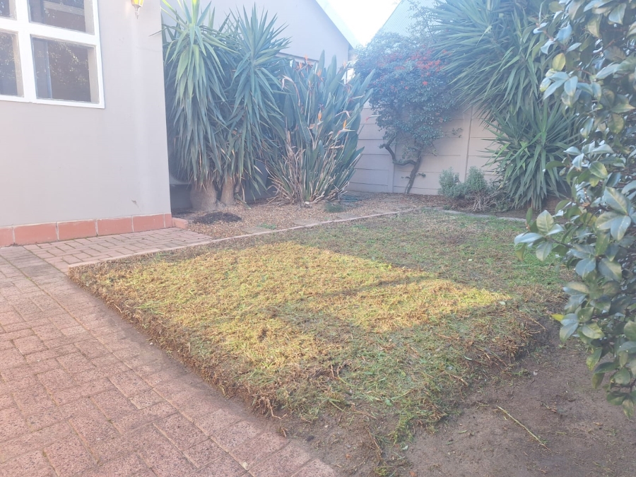 2 Bedroom Property for Sale in Admirals Park Western Cape